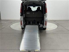 ステップW G クルマイスシヨウシャ