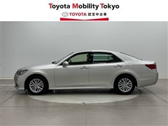 クラウン ロイヤルサルーン