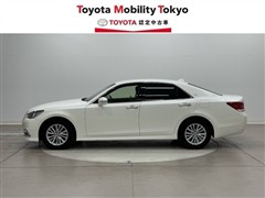 クラウン ロイヤルサルーン