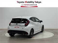 アクア GR スポーツ