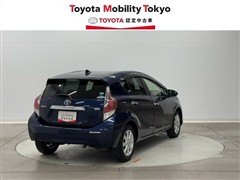 アクア S スタイルブラック