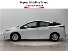 プリウス Sセーフティプラス2