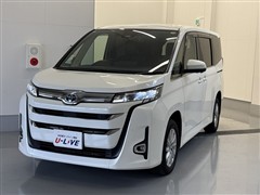 トヨタ ノア ハイブリッド Z