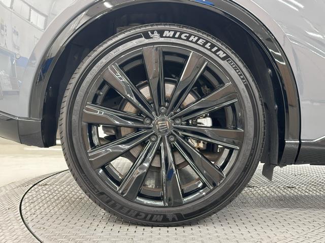 クラウン スポーツ Z（0360114B82767）の中古車 | トヨタ認定