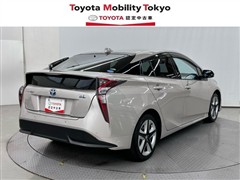 プリウス A ツーリングセレクション