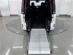 ノア クルマイスシヨウ スロープ1