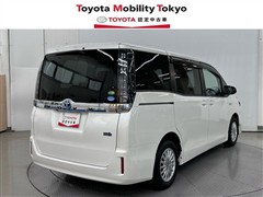 ヴォクシー ハイブリッド V