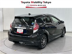 アクア Sスタイルブラック