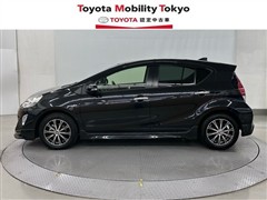 アクア Sスタイルブラック