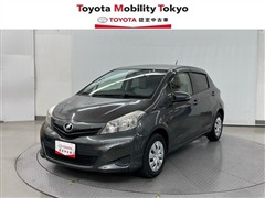 トヨタ ヴィッツ F