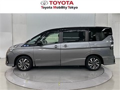 セレナ E-パワー ハイウェイスターV