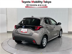 ヤリス ハイブリッド G