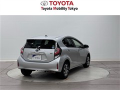 アクア S KINTOツーリングセレ