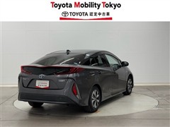 プリウスPHV A