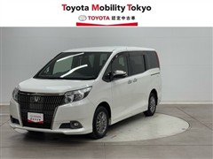 トヨタ　エスクァイア Giブラックテーラード