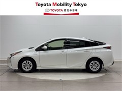 プリウス Sセーフティプラス