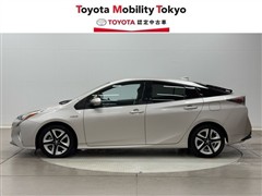 プリウス A ツーリングセレクション
