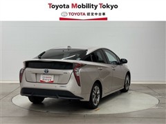 プリウス A ツーリングセレクション