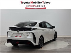 プリウスPHEV S GRスポーツ