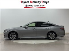 クラウン HV RS Four