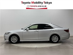 クラウン ロイヤルサルーン