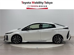 プリウスPHEV S GRスポーツ