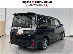 ヴォクシーHV ZS