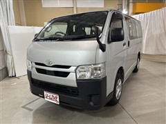 ハイエースバン