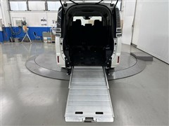 ヴォクシーWEクルマイスタイプ2