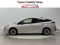 プリウス S セーフティー+ツートーン