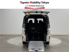 ヴォクシーWEL ZS スロープ2