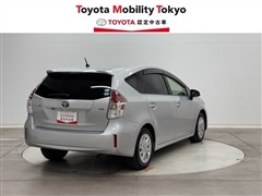 プリウスアルファ S