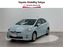 トヨタ プリウス S