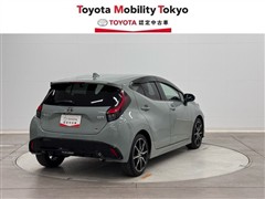 アクア GR スポーツ