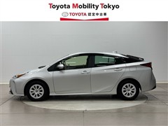 プリウス Sセーフティプラス2