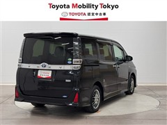 ヴォクシーHV ZSキラメキ