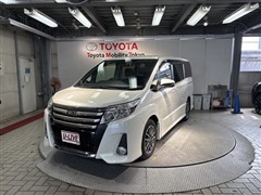 トヨタ　ノア Si