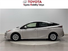 プリウス S セーフティープラス