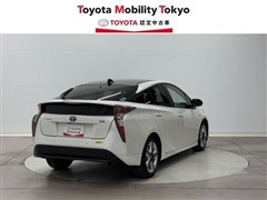 プリウス Sセーフティープラス