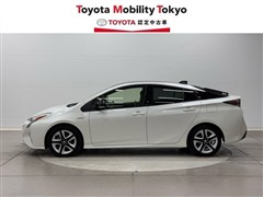 プリウス Sセーフティープラス