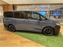 ヴォクシーHVコーデバイ