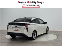 プリウスSセーフティープラス