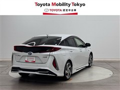 プリウスPHV A