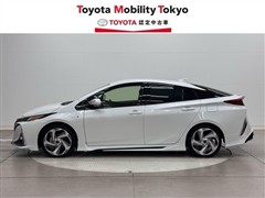 プリウスPHV A