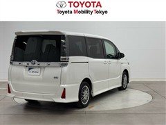 ヴォクシー HV ZS