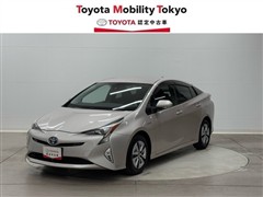 トヨタ プリウス A