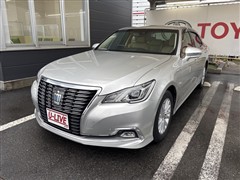 トヨタ クラウン HV ロイヤルサルーン