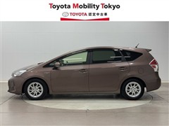 プリウスアルファ S