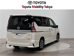 セレナ ハイウェイスター Vセクション