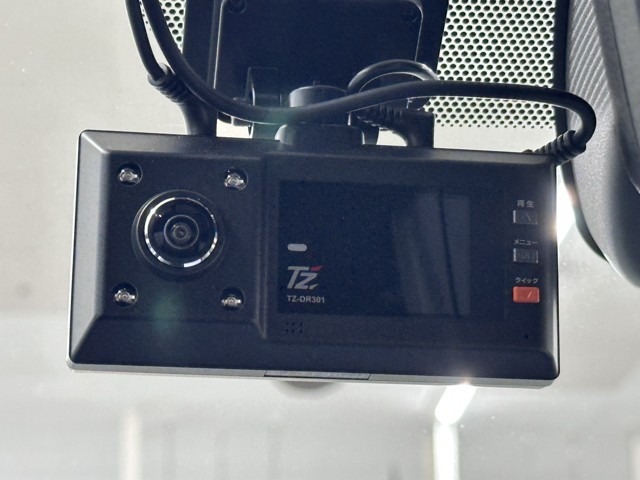 ヴォクシー ハイブリッド S-Z（0360124A86561）の中古車 | トヨタ認定